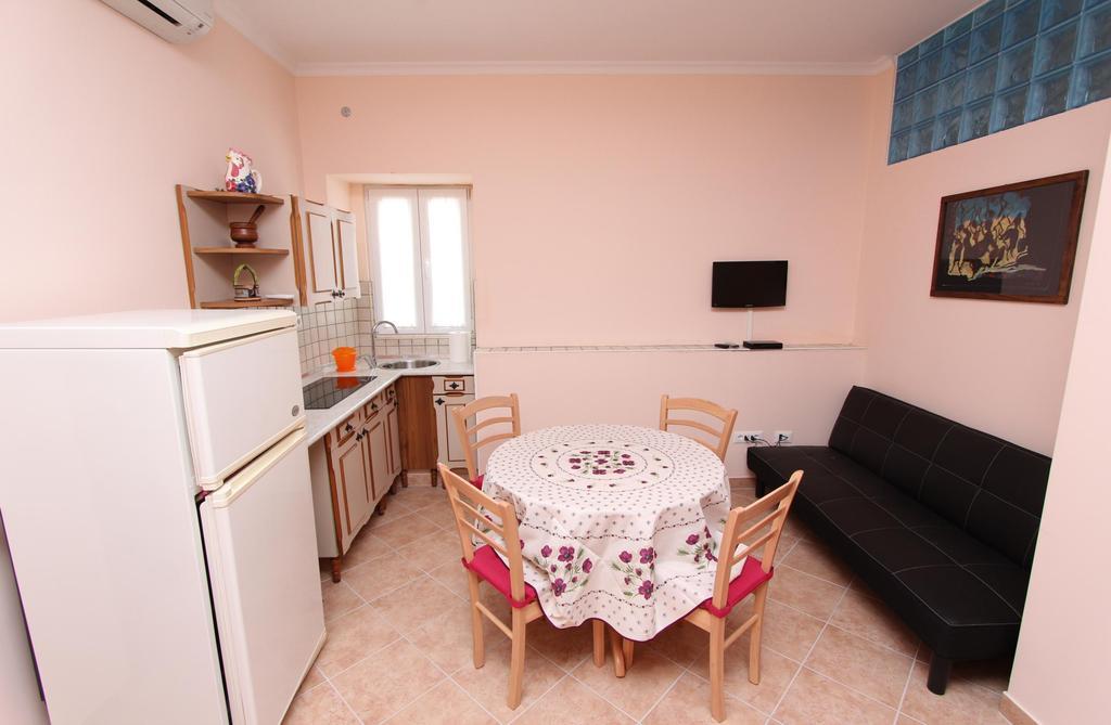 Apartments Casa Menis Rovinj Værelse billede