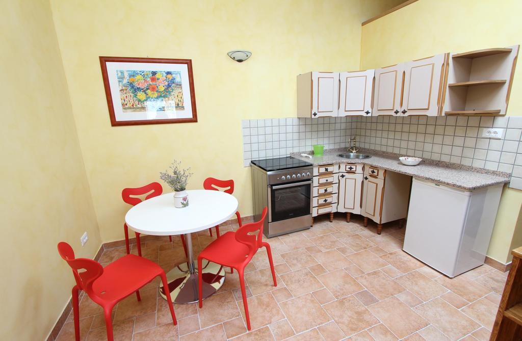 Apartments Casa Menis Rovinj Værelse billede