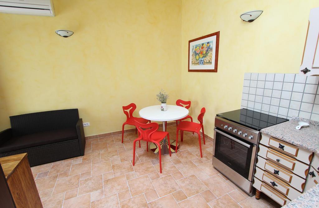 Apartments Casa Menis Rovinj Værelse billede
